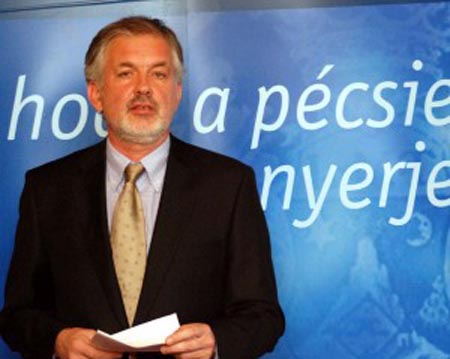 Dr. Páva Zsolt polgármester 