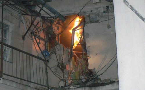 Robbanás a panelházban