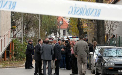 Házkutatás a pécsi egyetemen