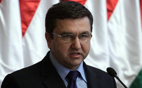 A tisztességes munkához és jövedelemhez jutás a kormány legfőbb célja