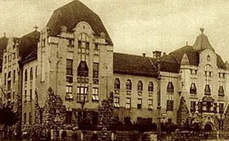 Különleges vasutas kiállítás Pécsett