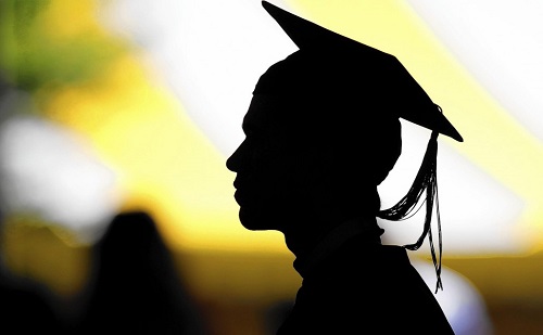 Ösztöndíjprogram romáknak az orvosi diploma megszerzéséhez