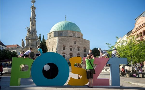 Megkezdődött a 17. POSZT