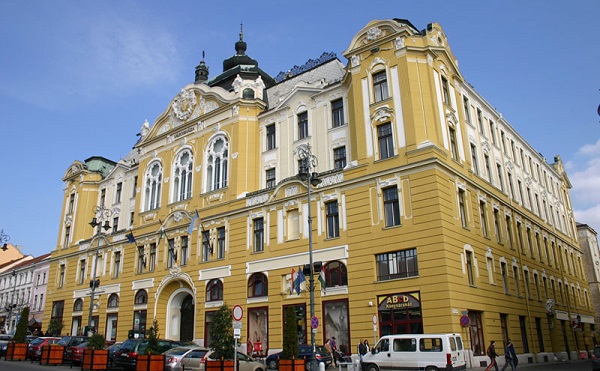 &Uacute;j test&uuml;let a p&eacute;csi &ouml;nkorm&aacute;nyzatn&aacute;l