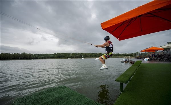 tüskésréti Central Wakeboard szabadidőpark