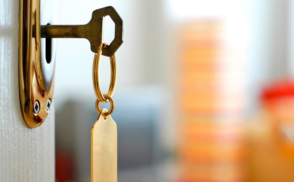 M&oacute;dosult a p&eacute;csi lak&aacute;srendelet