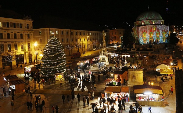 130 programmal készülnek a karácsonyra Pécsen