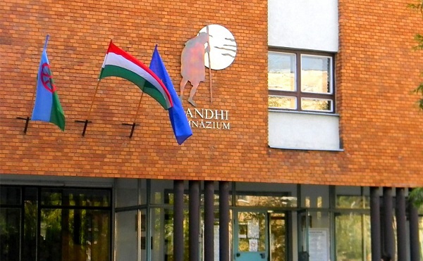 Huszonöt éves a pécsi Gandhi Gimnázium