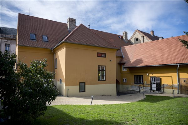 Megújult a máltai szeretetszolgálat pécsi régiós központja