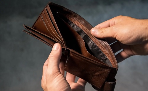 A férfi pénztárca rejtélyei: mire költik a keresetüket a férfiak?