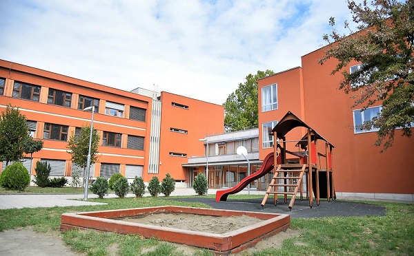 75 milli&oacute; forintos t&aacute;mogat&aacute;s nemzetis&eacute;gi beruh&aacute;z&aacute;sokra Barany&aacute;ban