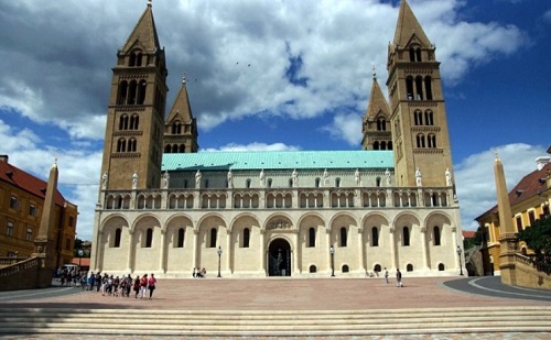 Felföldi László a Pécsi Egyházmegye új püspöke