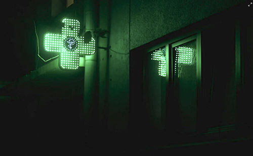 Egyedülálló képzést indítanak gyógyszerészhallgatóknak a PTE-n