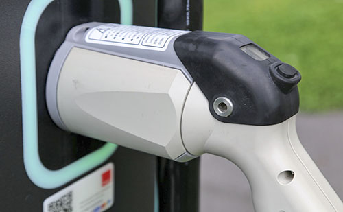 Új elektromos buszok állhatnak jövőre forgalomba Pécsen