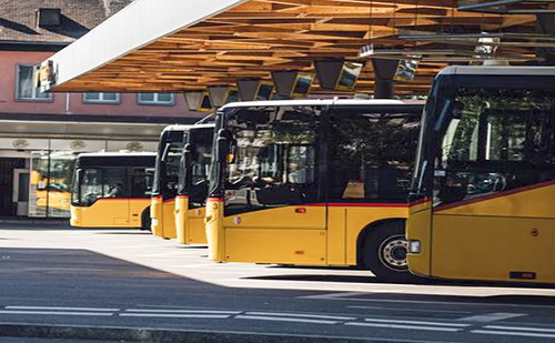 Komlón fejlesztették a buszpályaudvart és új autóbuszokat állítottak forgalomba