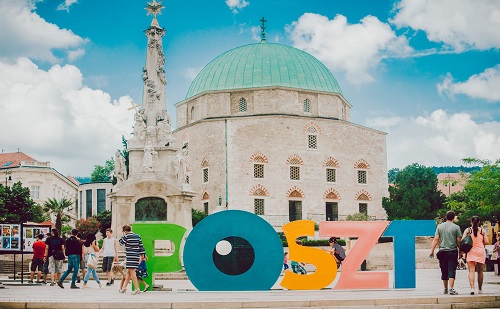 Újraéleszti a POSZT-ot a pécsi városvezetés