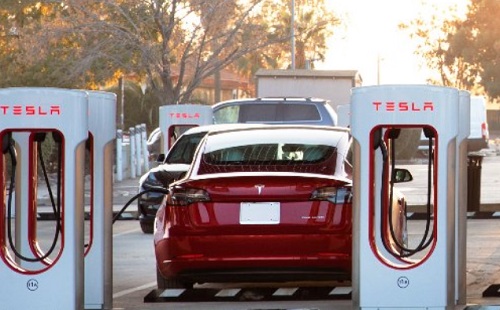 Szupertöltőt telepít Pécsre az ismert autógyár