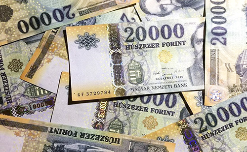 Új gyártócsarnokot épített a Caadex Kft Komlón