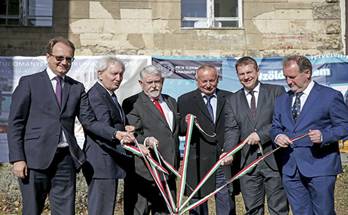 Reprodukciós kutatóközpontot építenek a PTE-n